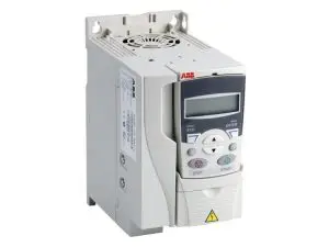 Convertidor de Frecuencia ACS310-01E-09A8-2 ABB